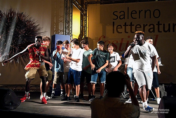 Salerno letteratura 2017. I rapper Tommy Kuti e Omar Sall.