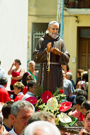 Campania. S.Gregorio Magno. "La Turniata di S.Vito"